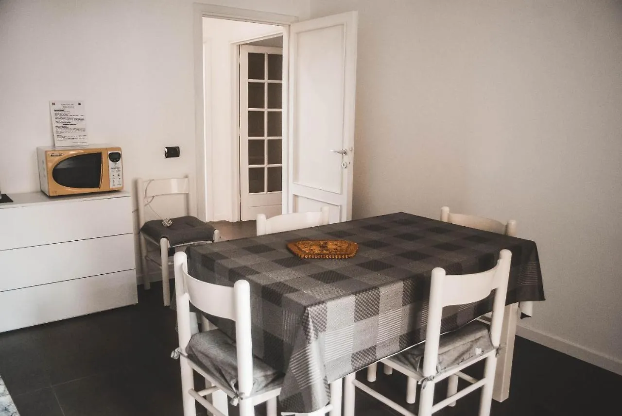 Nova Domus Flat Free Private Parking Apartamento Siena 0*,